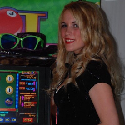 Meet the BankShot Girls - 12/09/2010